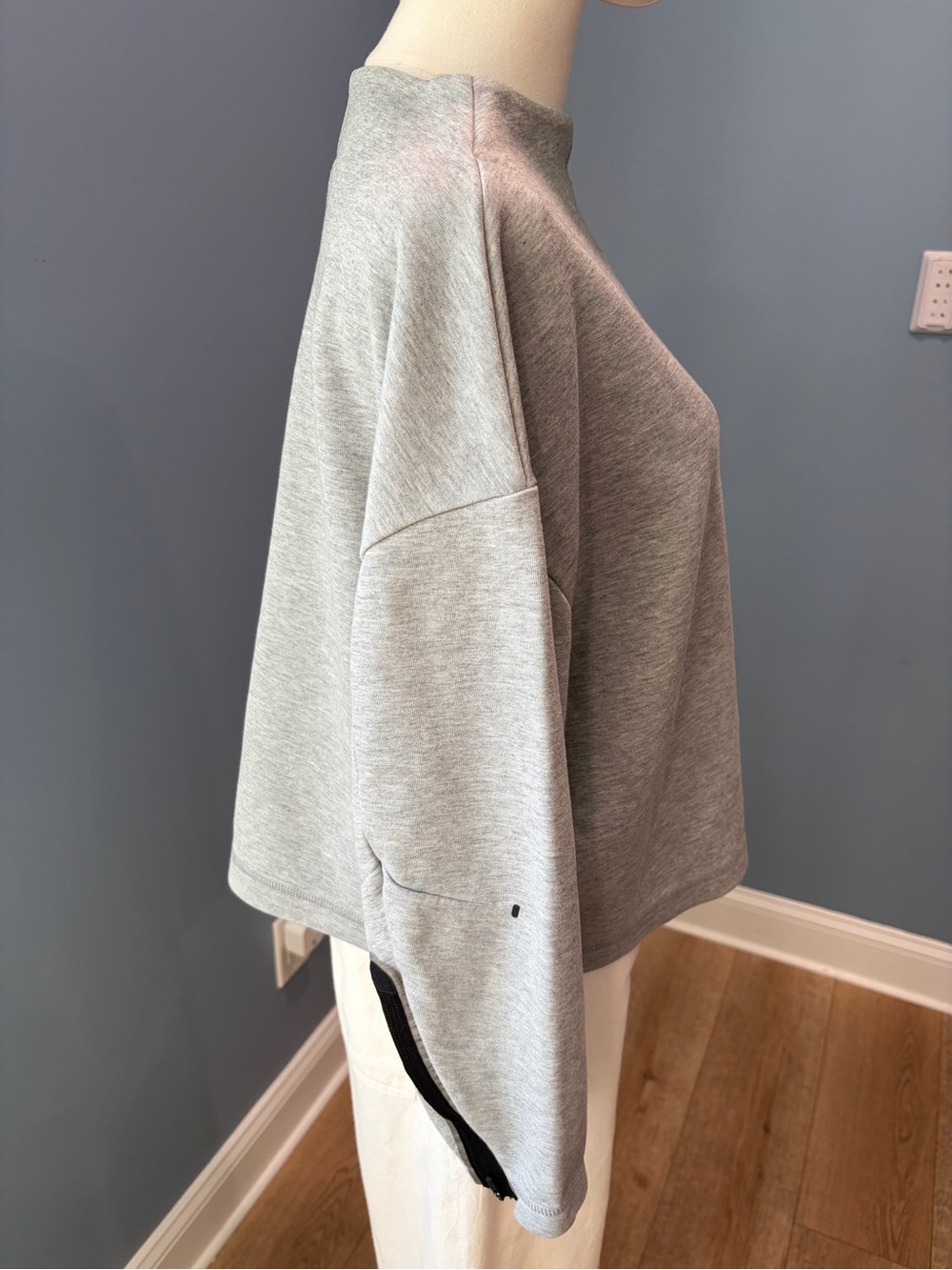 Nike Sportswear Tech Fleece Crewneck Sweatshirt Gray Zip Sleeve Size Large - Picture 7 of 10